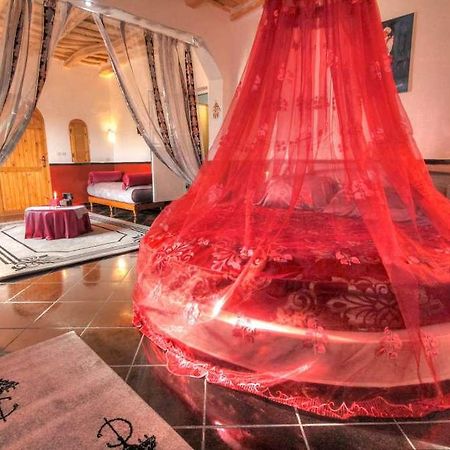 Auberge Le Jardin De La Source Aït Ben Ali Exteriör bild