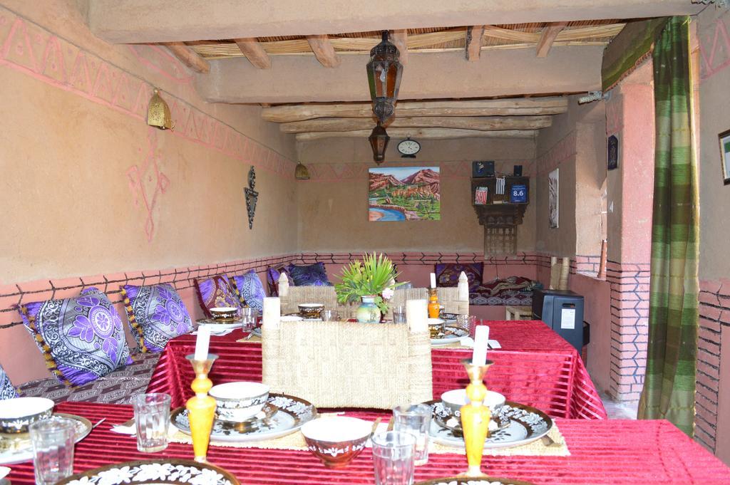 Auberge Le Jardin De La Source Aït Ben Ali Exteriör bild