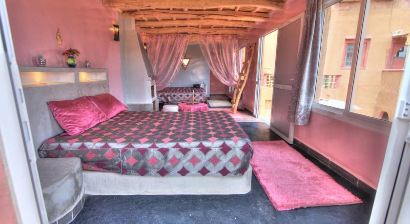 Auberge Le Jardin De La Source Aït Ben Ali Exteriör bild