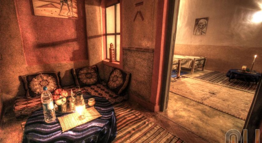 Auberge Le Jardin De La Source Aït Ben Ali Exteriör bild