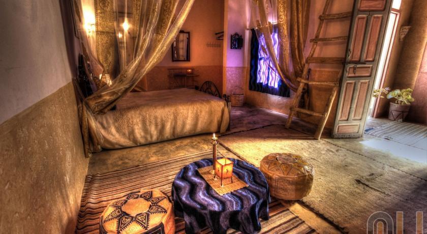 Auberge Le Jardin De La Source Aït Ben Ali Exteriör bild